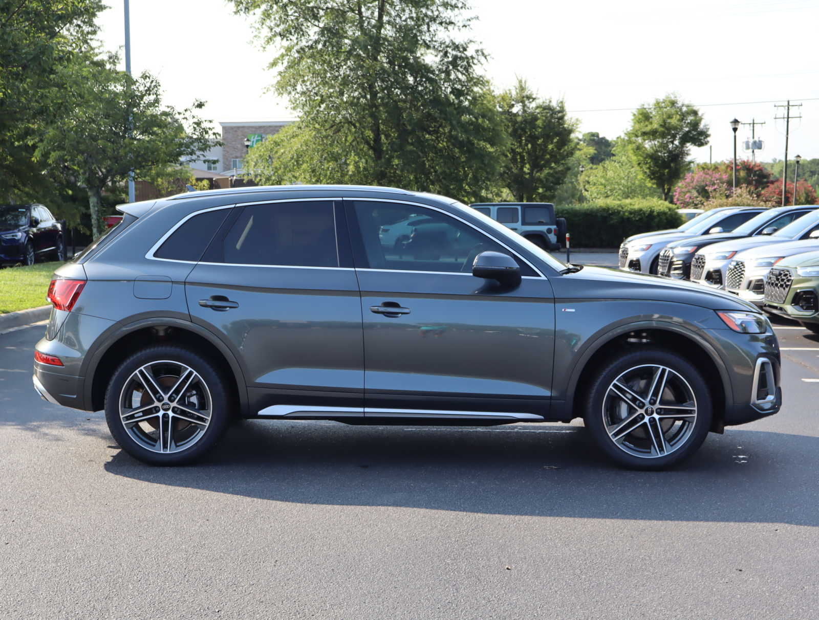 2024 Audi Q5 S line Premium Plus 9