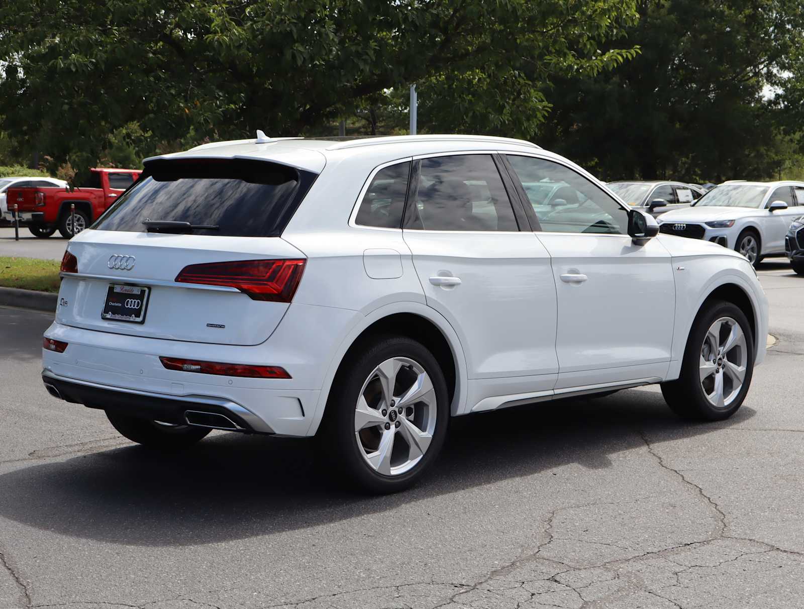 2024 Audi Q5 S line Premium Plus 5