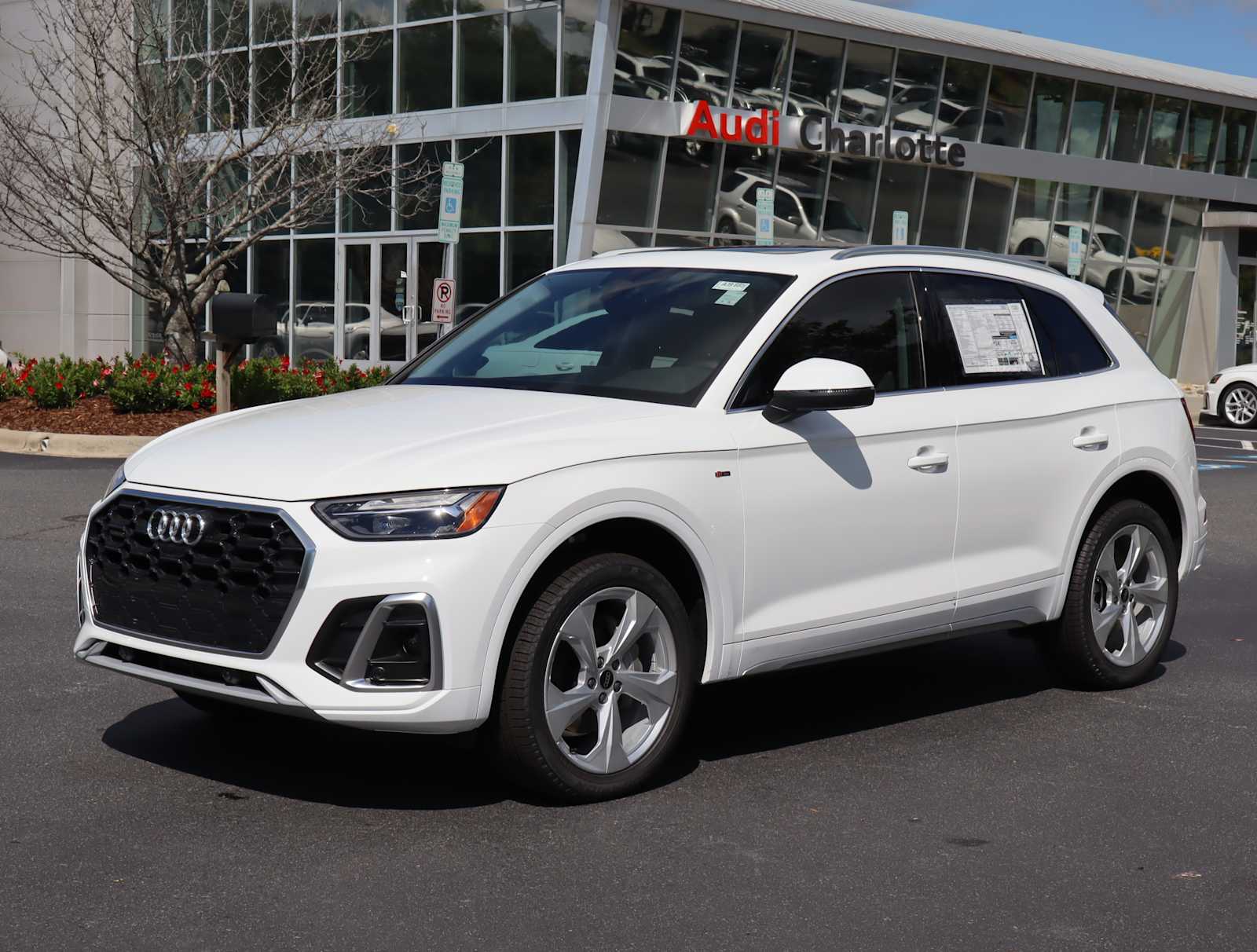 2024 Audi Q5 S line Premium Plus 3