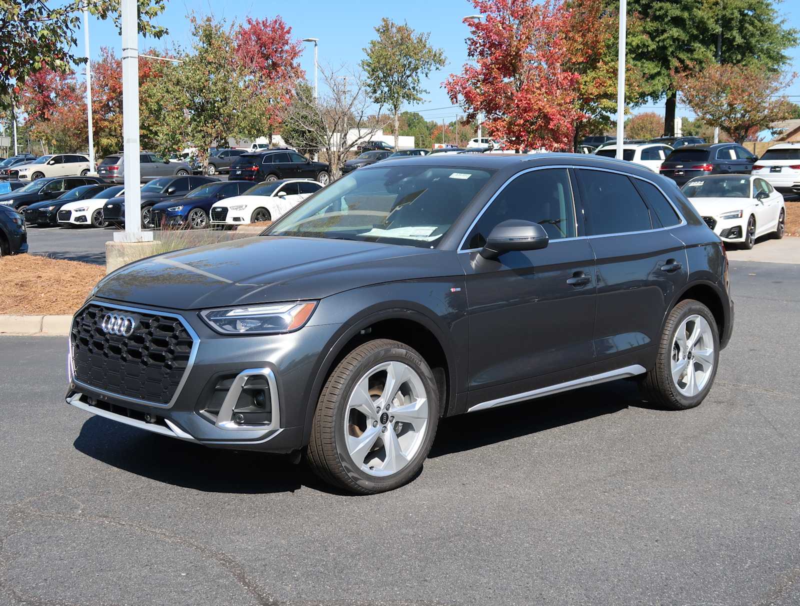 2024 Audi Q5 S line Premium Plus 3