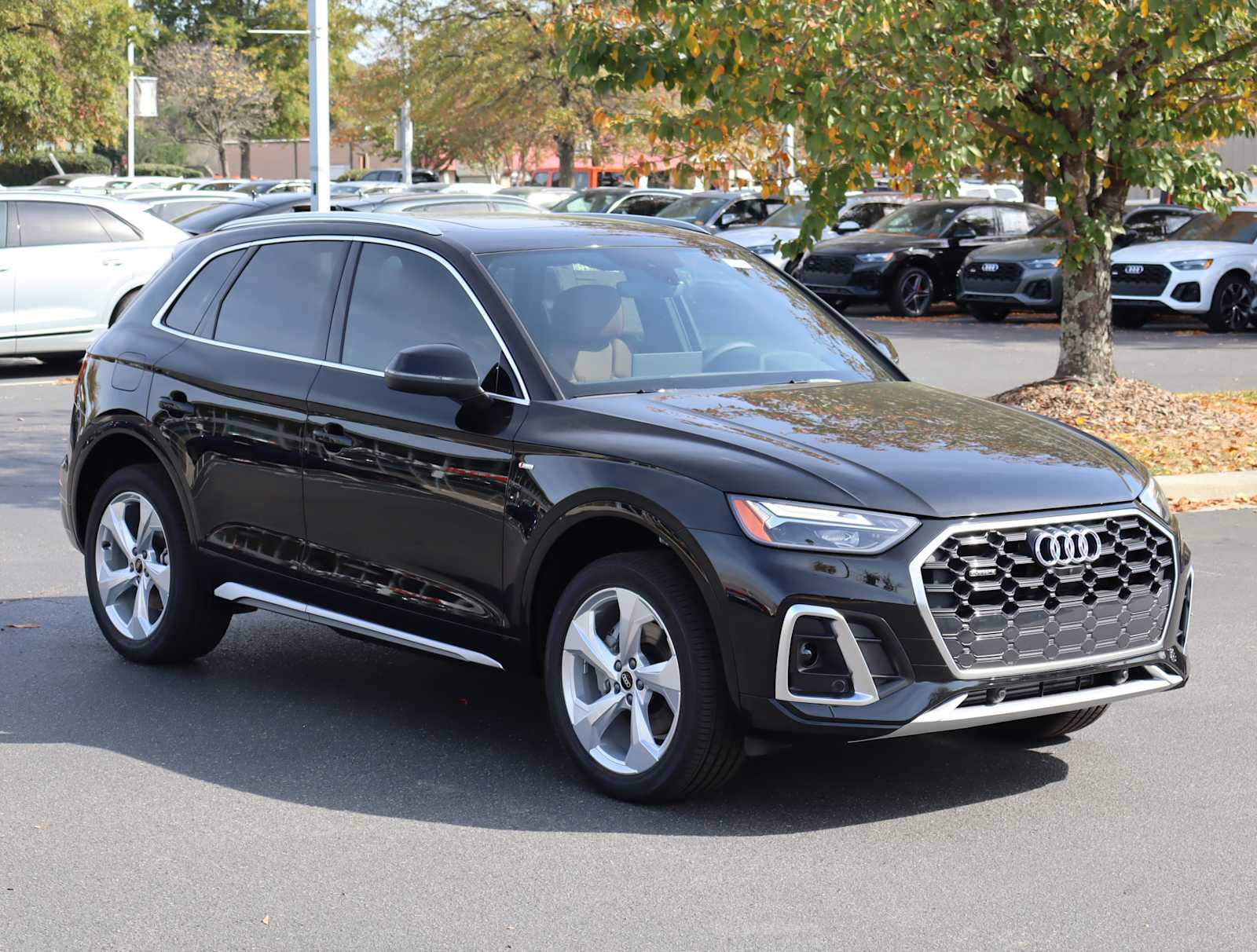 2025 Audi Q5 S line Premium Plus 2