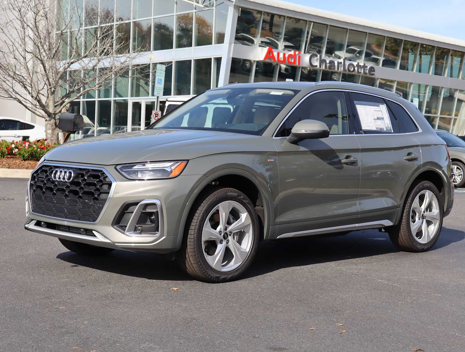 2025 Audi Q5 S line Premium Plus 3