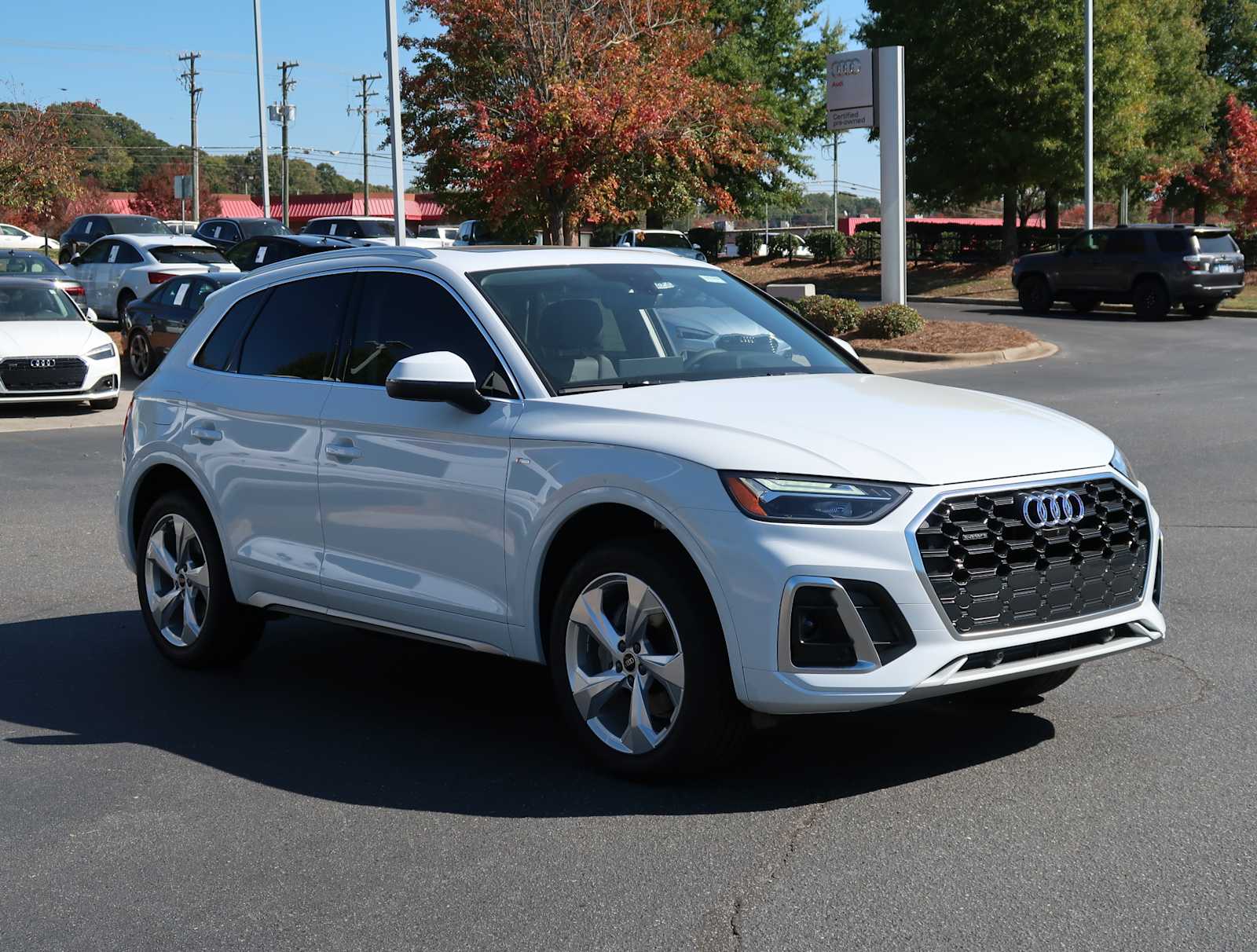 2025 Audi Q5 S line Premium Plus 2