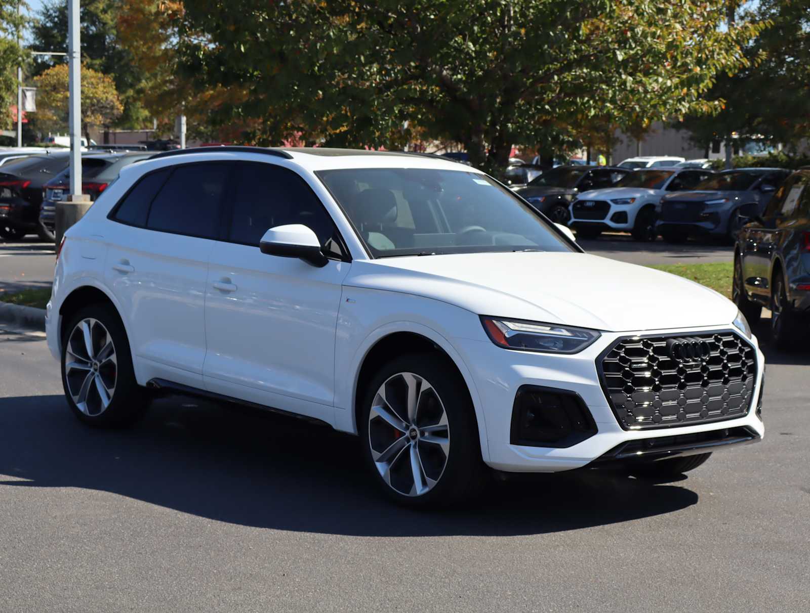 2025 Audi Q5 S line Premium Plus 2