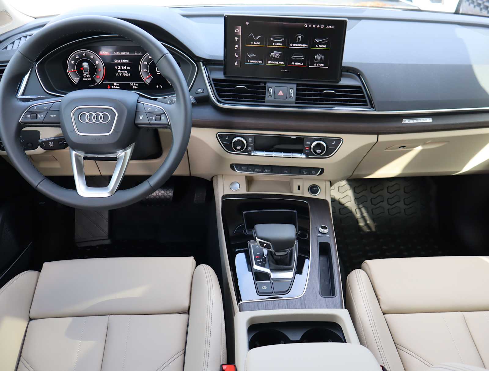 2025 Audi Q5 S line Premium Plus 9