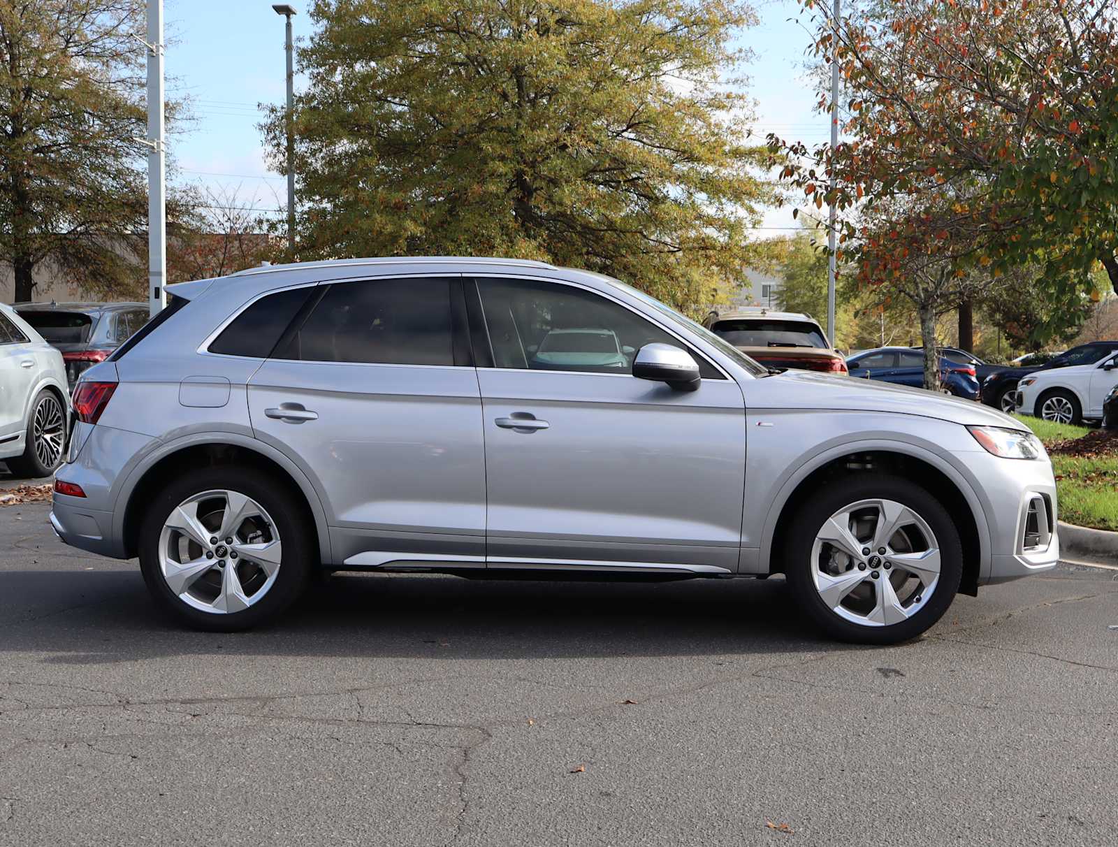 2025 Audi Q5 S line Premium Plus 6