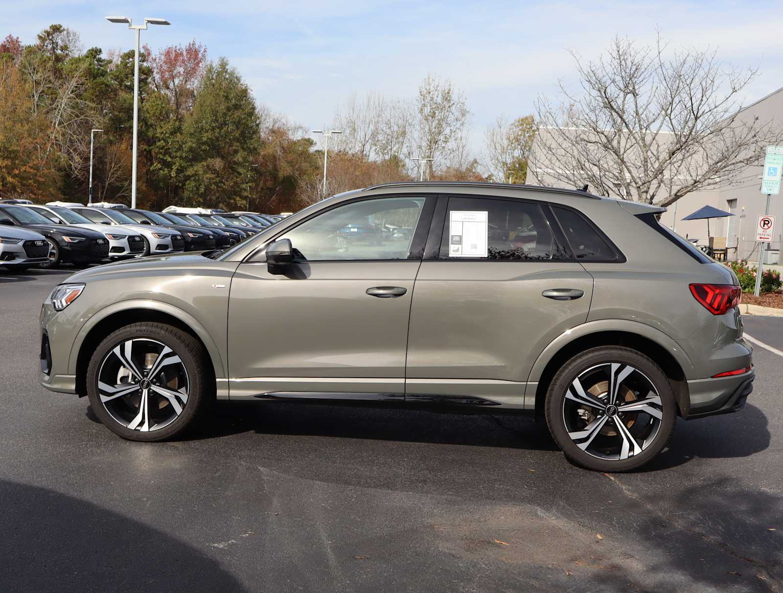 2024 Audi Q3 S line Premium Plus 5