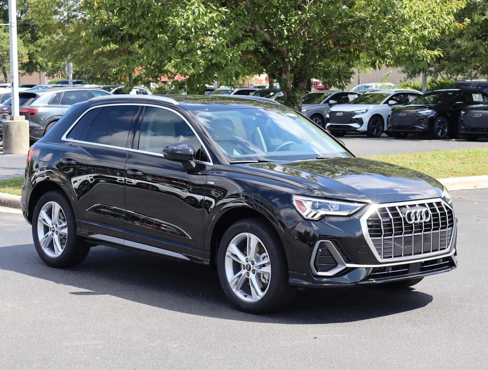 2024 Audi Q3 S line Premium Plus 2