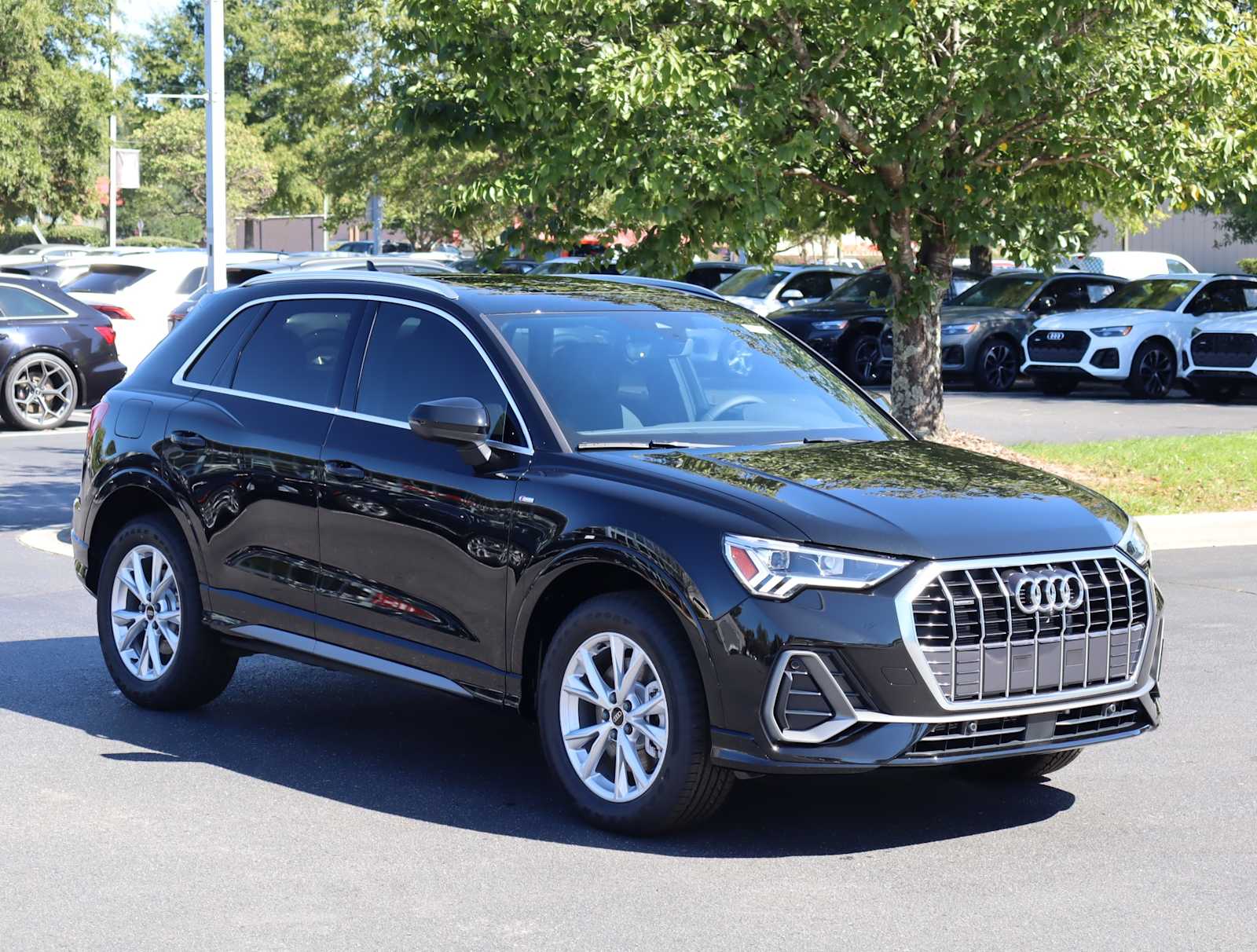 2024 Audi Q3 S line Premium Plus 2