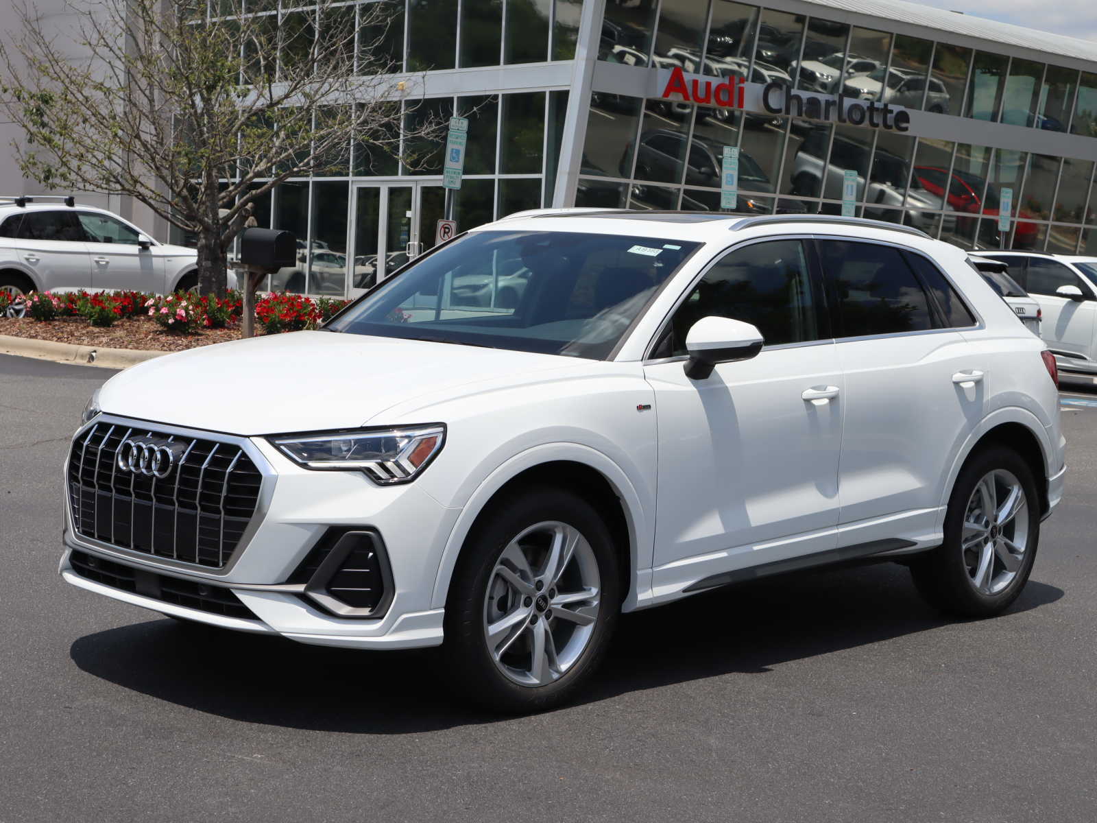 2024 Audi Q3 S line Premium Plus 4