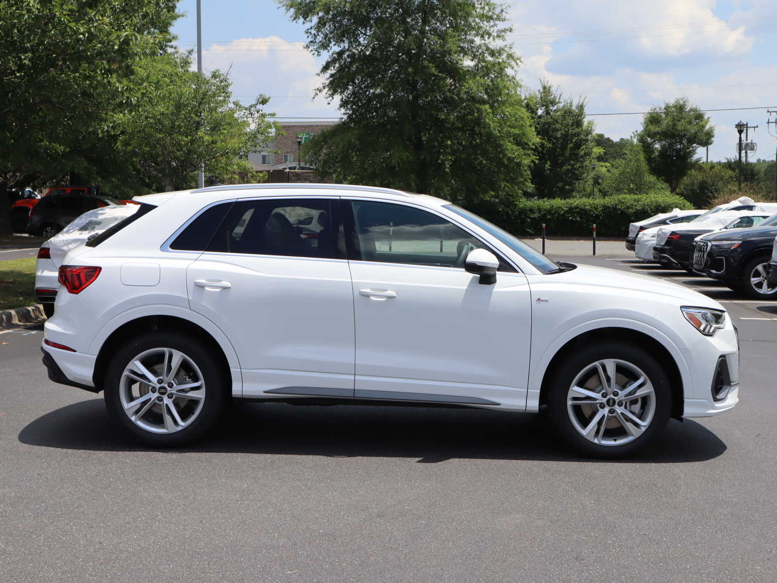 2024 Audi Q3 S line Premium Plus 9