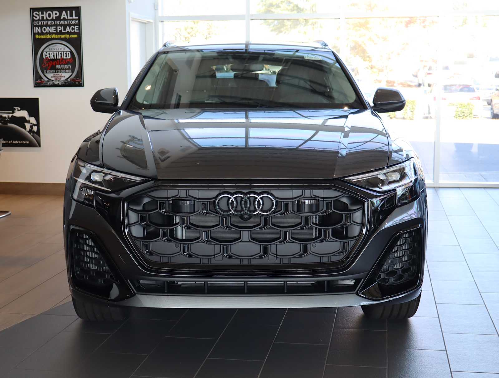 2025 Audi Q8 Premium Plus 3