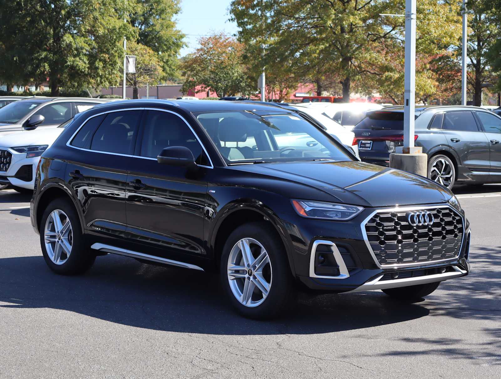 2024 Audi Q5 S line Premium 2