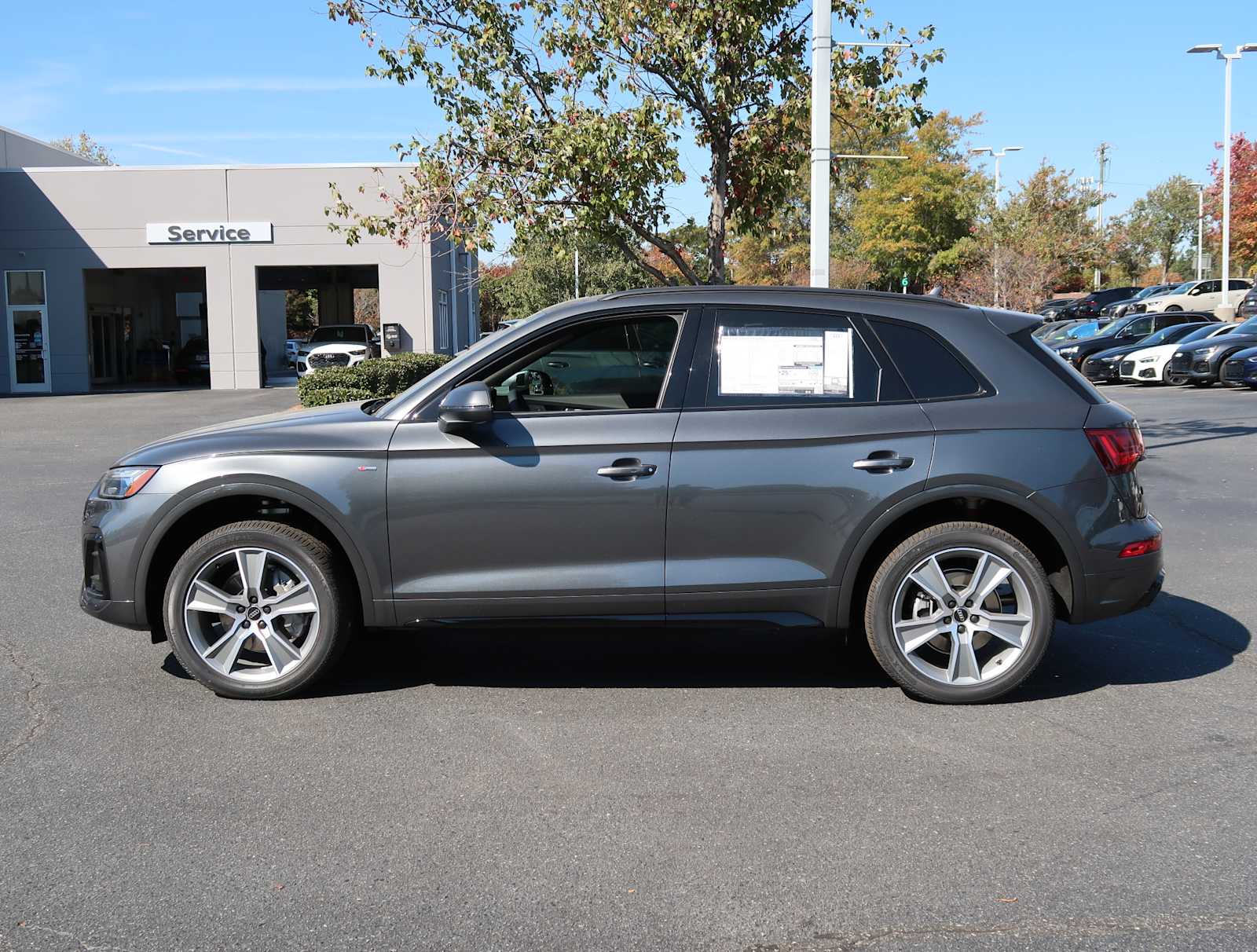 2025 Audi Q5 S line Premium 4