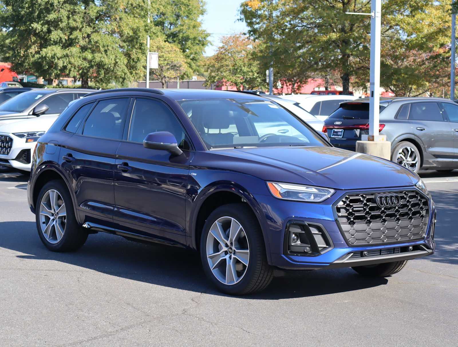 2025 Audi Q5 S line Premium 2