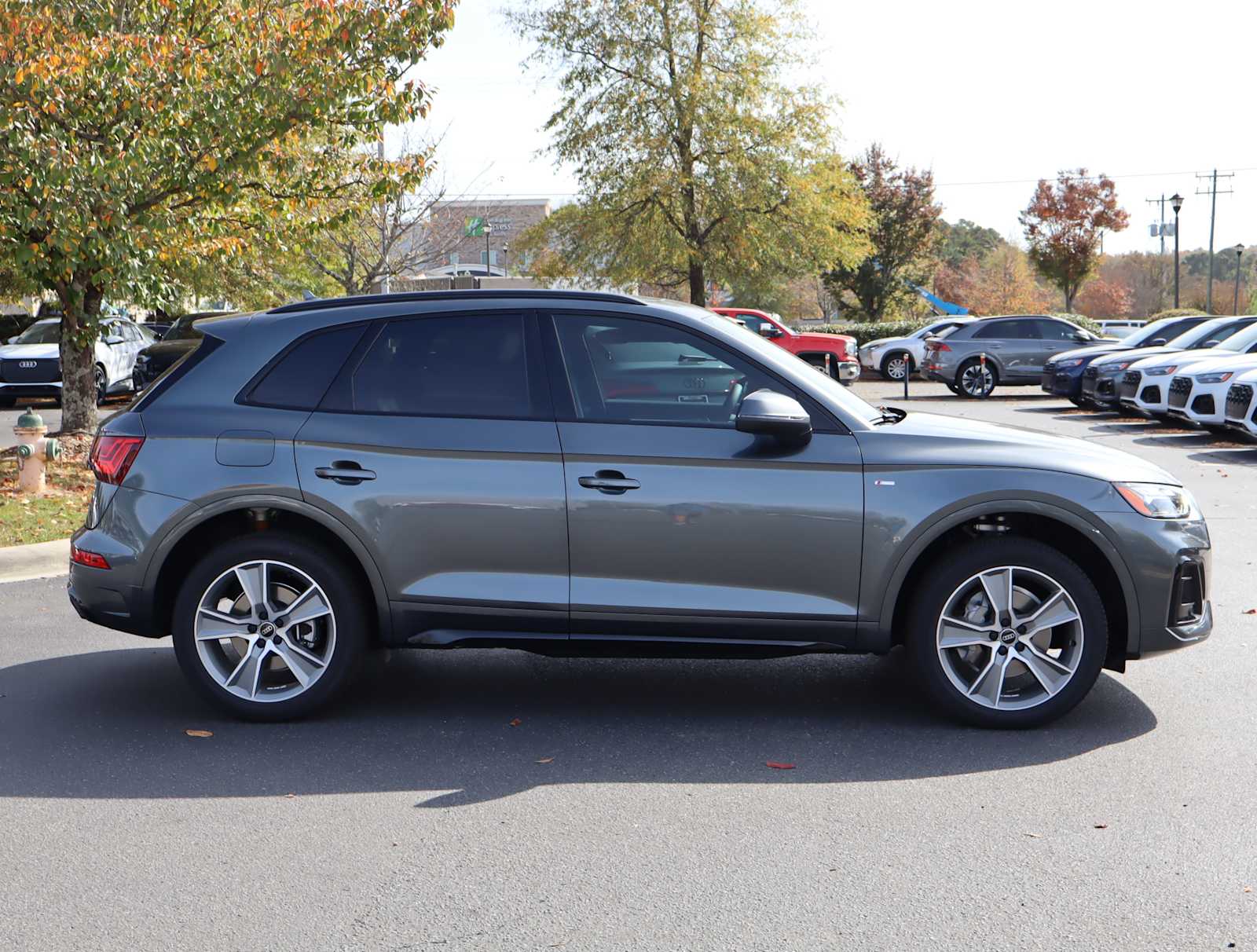 2025 Audi Q5 S line Premium 6