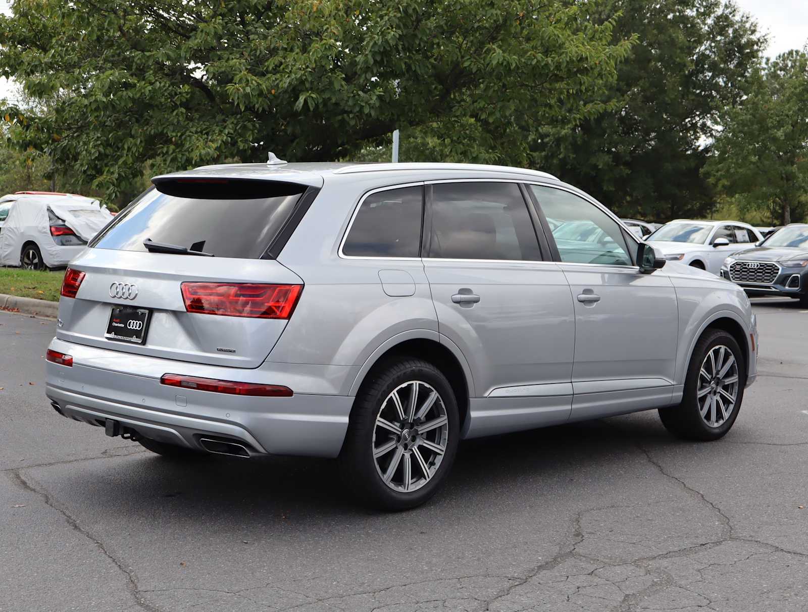 2018 Audi Q7 Premium Plus 8