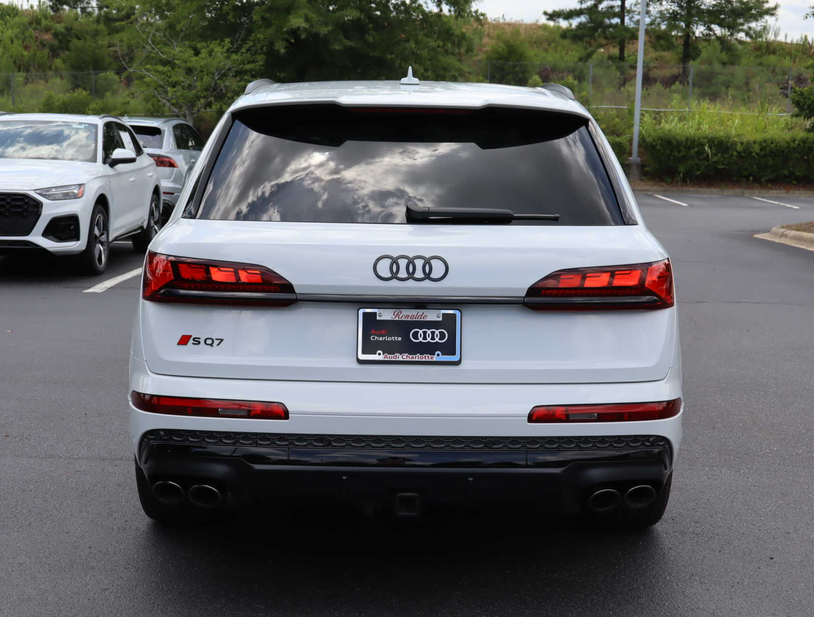 2025 Audi SQ7 Prestige 7