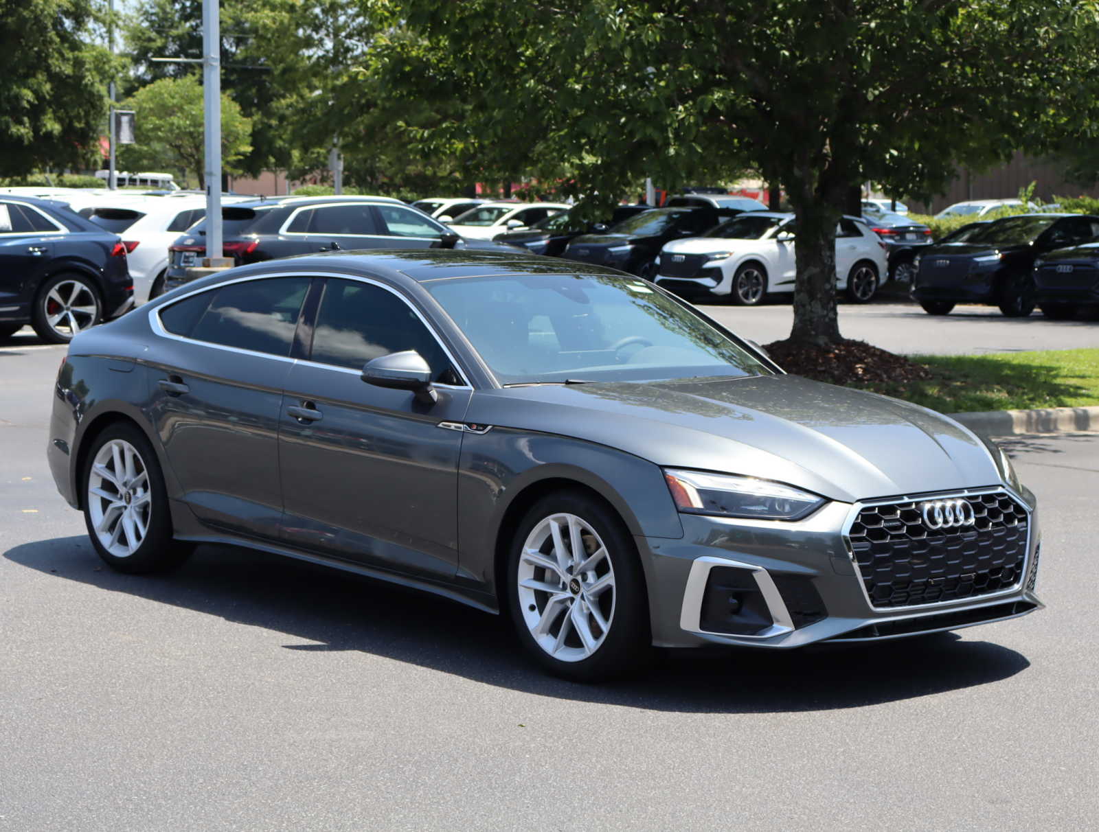 2024 Audi A5 Sportback S line Premium 2