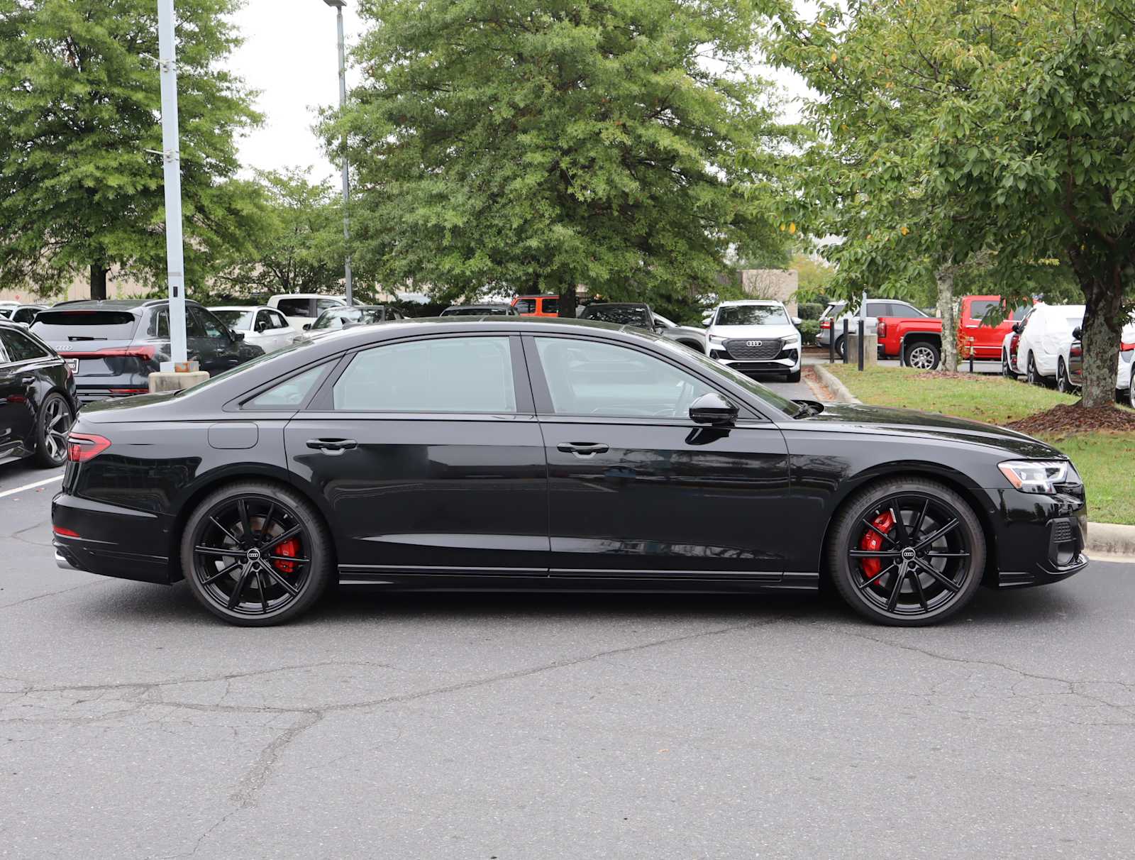 2024 Audi S8  6