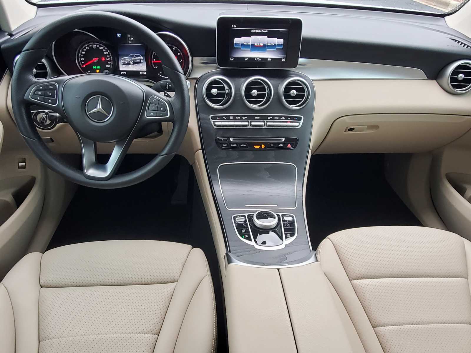 2018 Mercedes-Benz GLC GLC 300 17