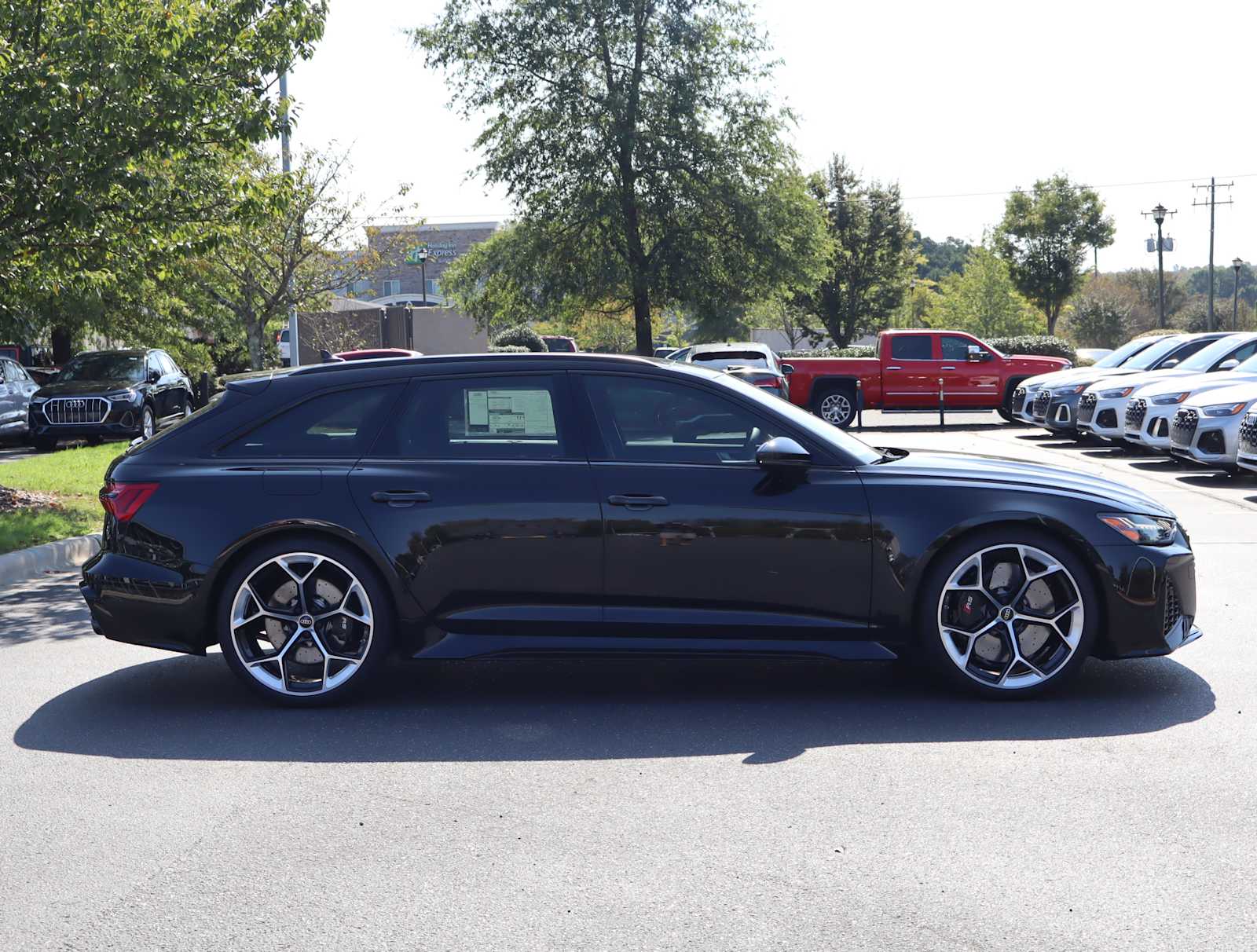 2025 Audi RS 6 Avant performance 6