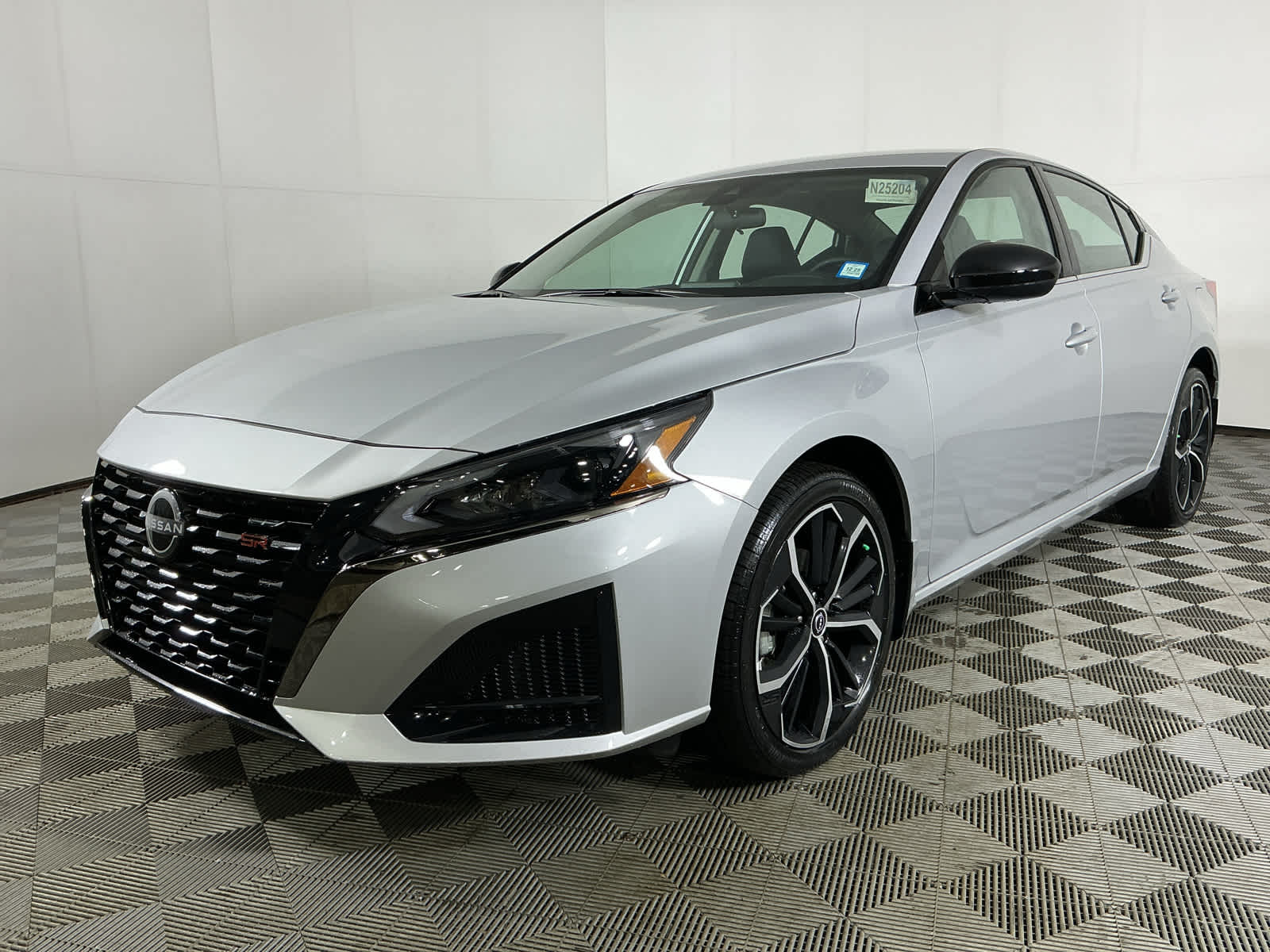 new 2025 Nissan Altima car, priced at $29,999