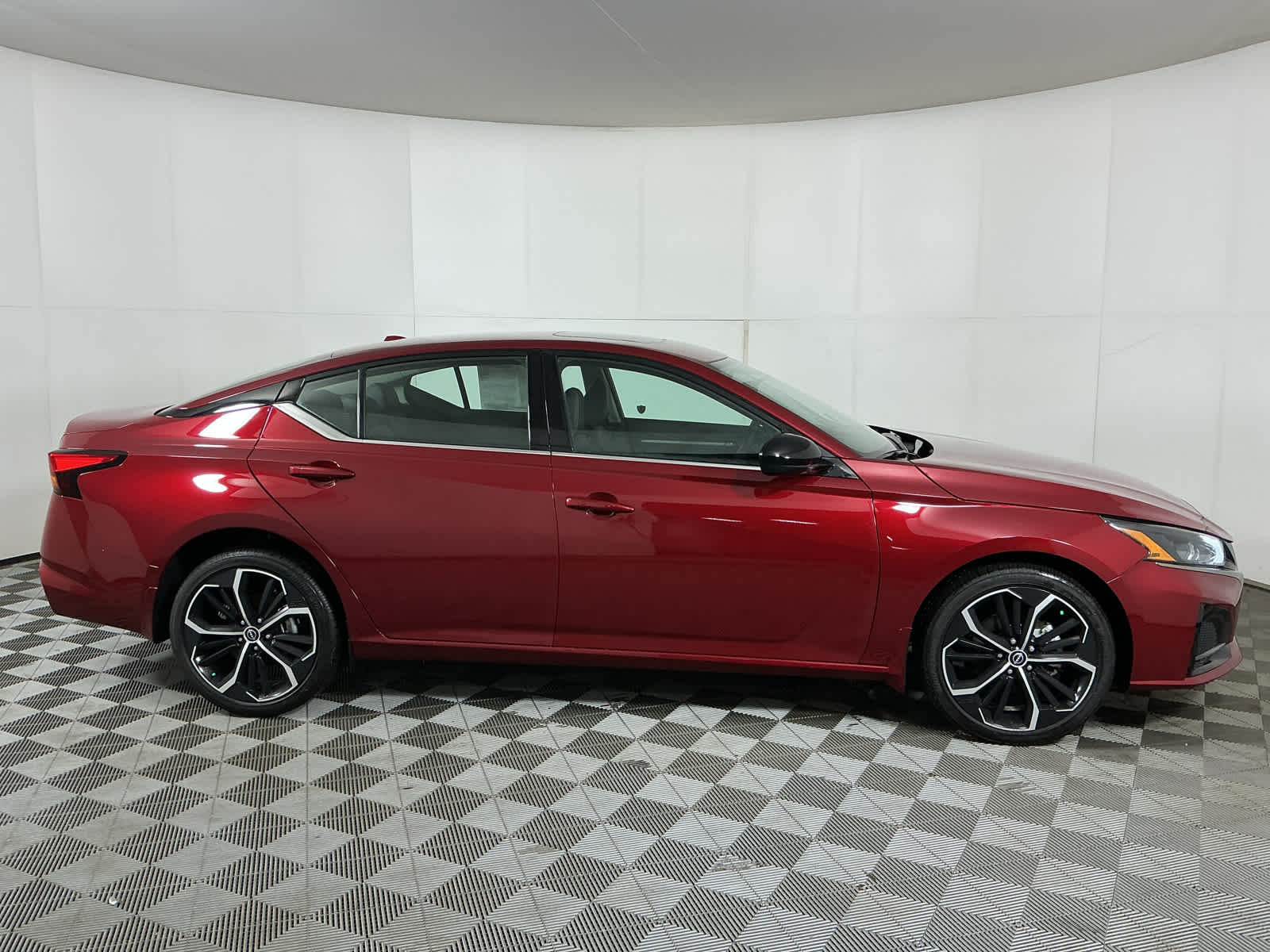 new 2025 Nissan Altima car, priced at $31,957