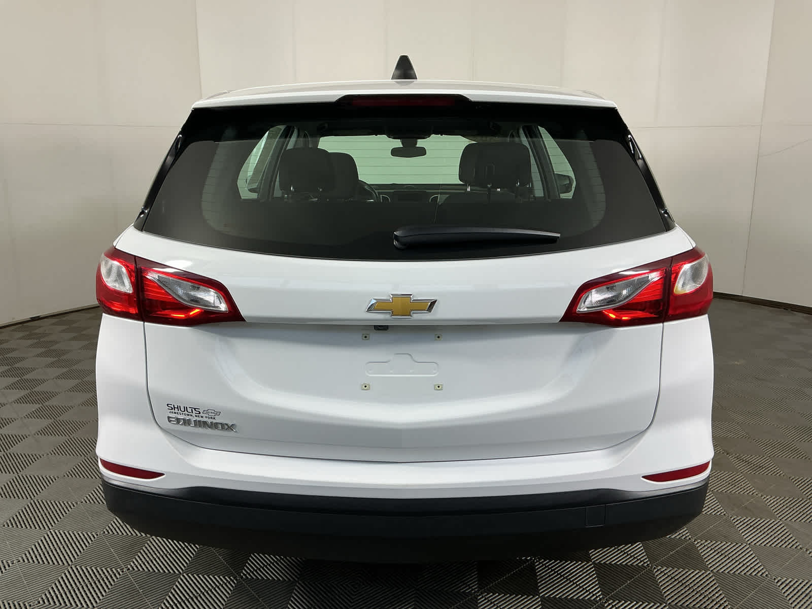 used 2020 Chevrolet Equinox car, priced at $16,914