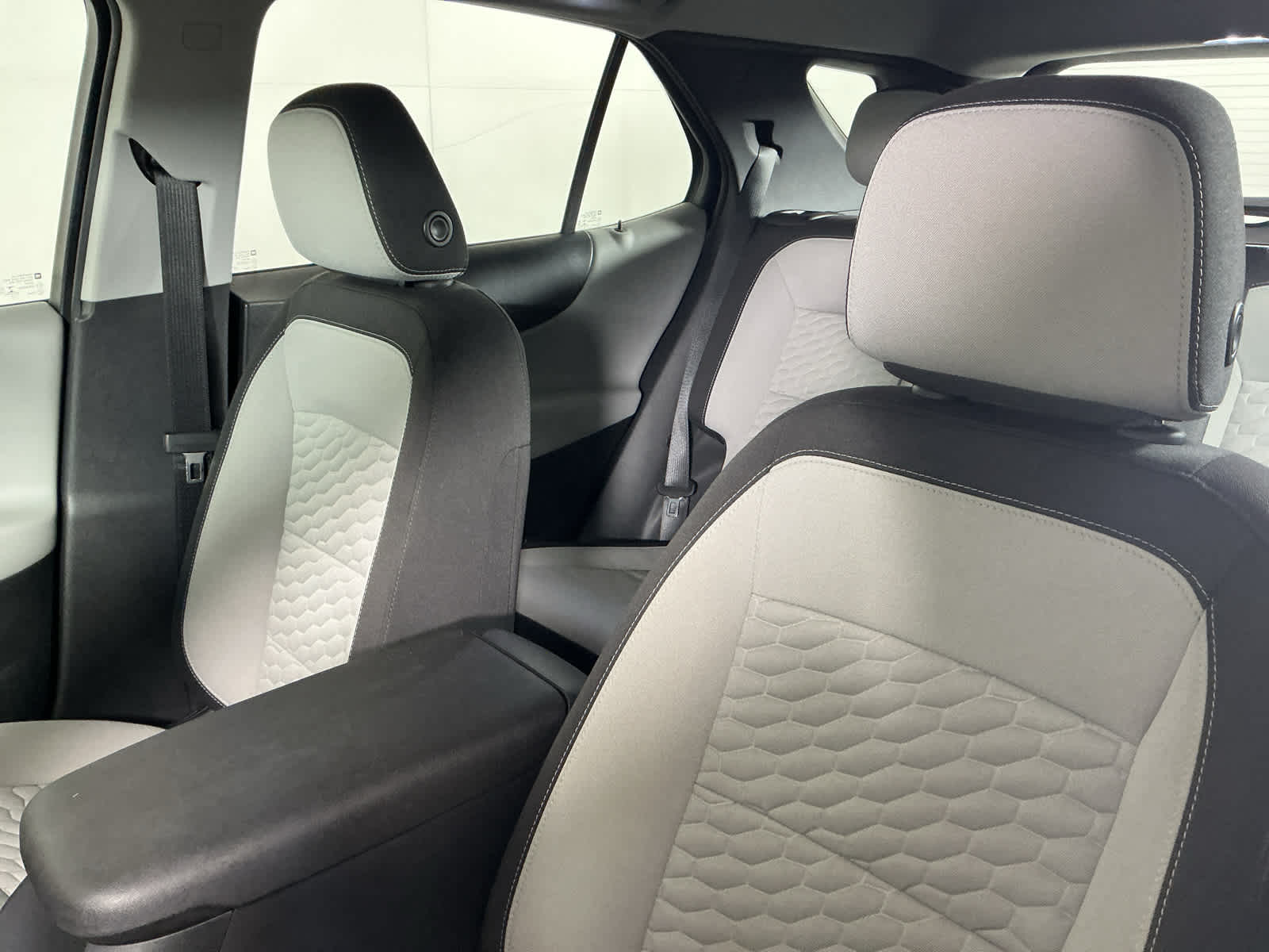 used 2020 Chevrolet Equinox car, priced at $16,914