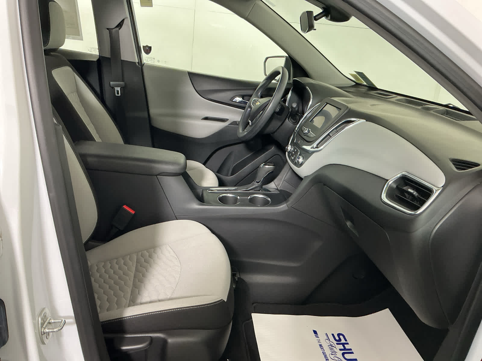 used 2020 Chevrolet Equinox car, priced at $16,914