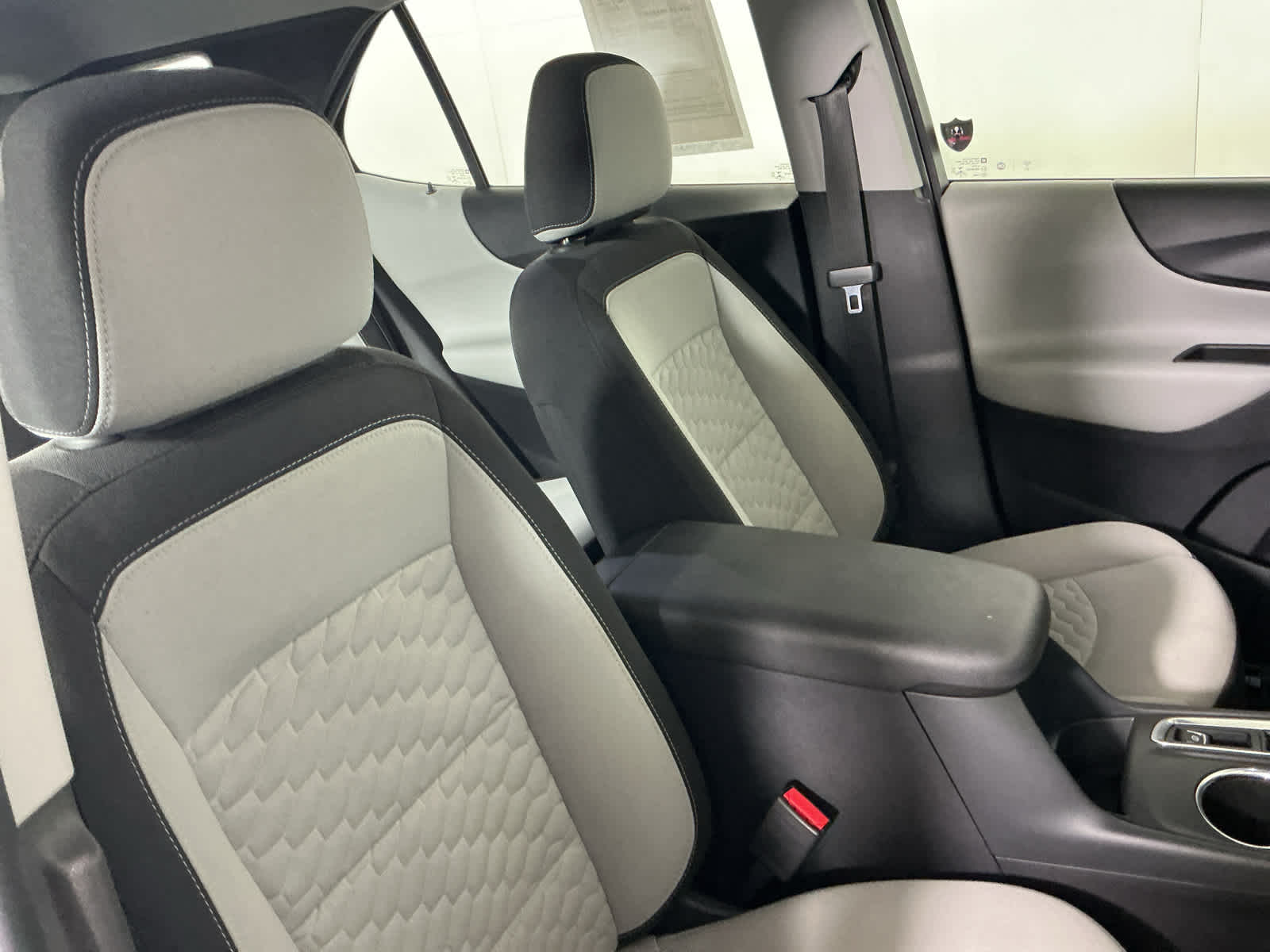 used 2020 Chevrolet Equinox car, priced at $16,914