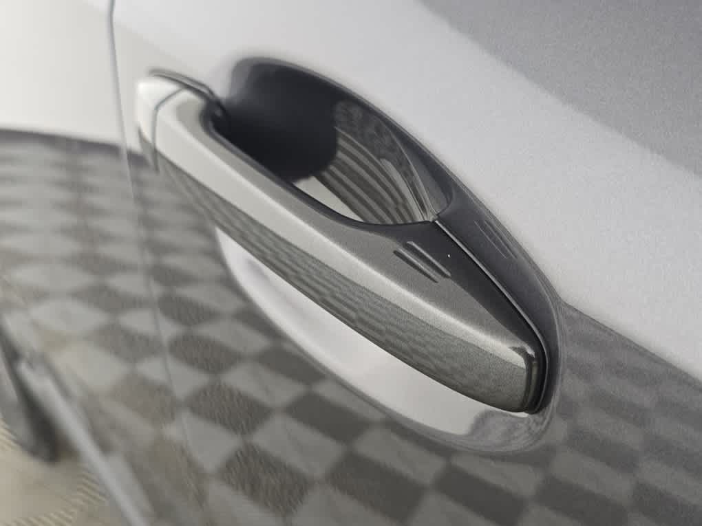 used 2025 Subaru Outback car, priced at $31,928