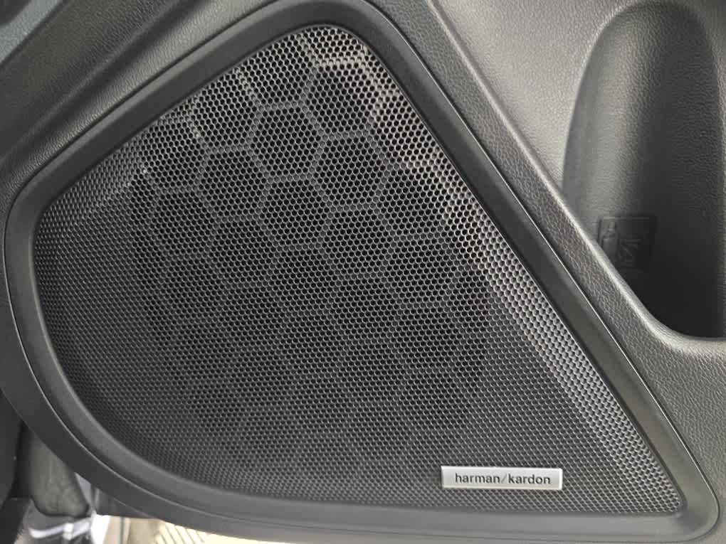 used 2025 Subaru Outback car, priced at $31,928