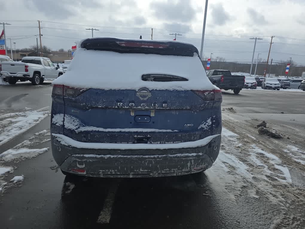 used 2023 Nissan Rogue car