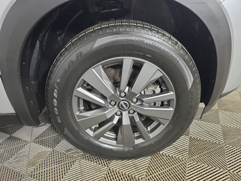 used 2023 Nissan Pathfinder car, priced at $26,557