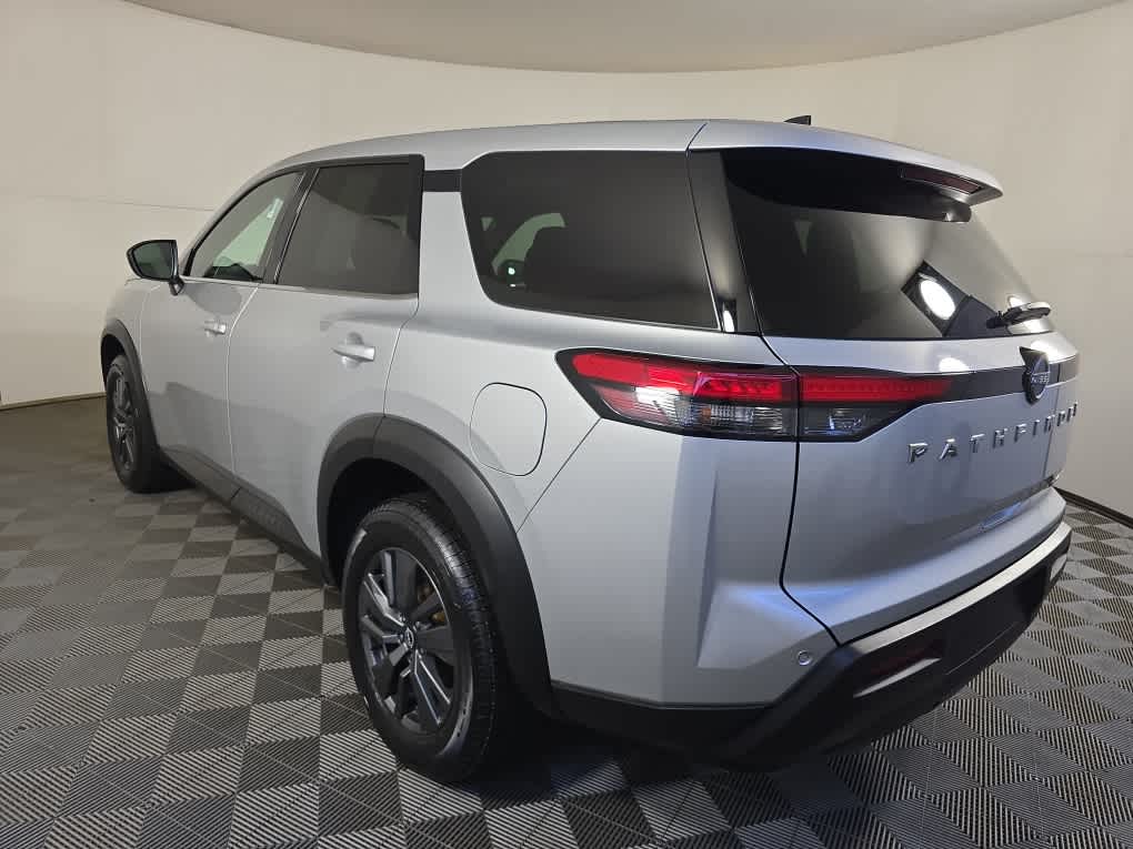 used 2023 Nissan Pathfinder car, priced at $26,557