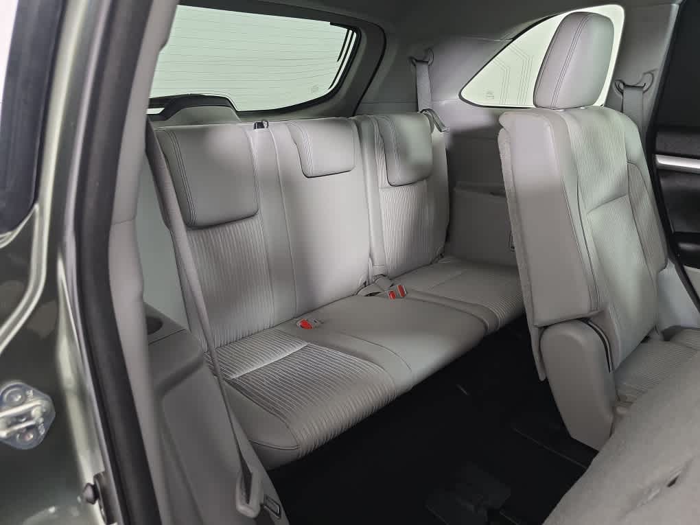 used 2018 Toyota Highlander car, priced at $20,547