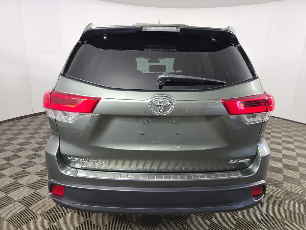 used 2018 Toyota Highlander car, priced at $20,547