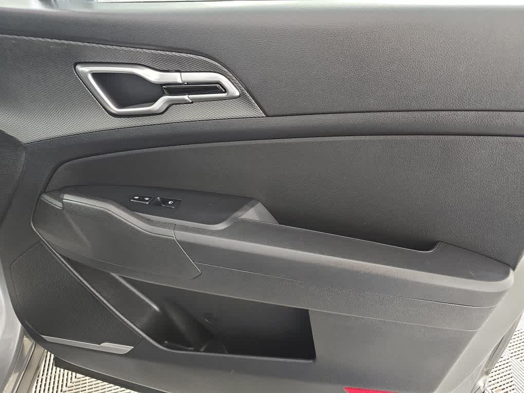 used 2023 Kia Sportage Hybrid car, priced at $23,333