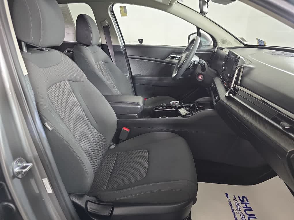 used 2023 Kia Sportage Hybrid car, priced at $23,333