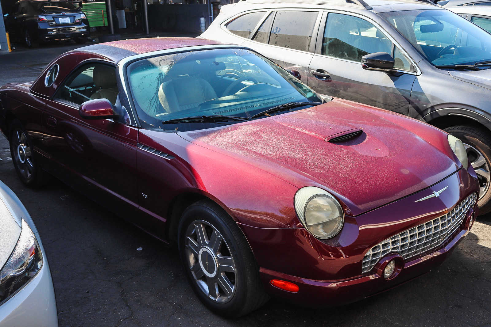 2004 Ford Thunderbird Deluxe 3