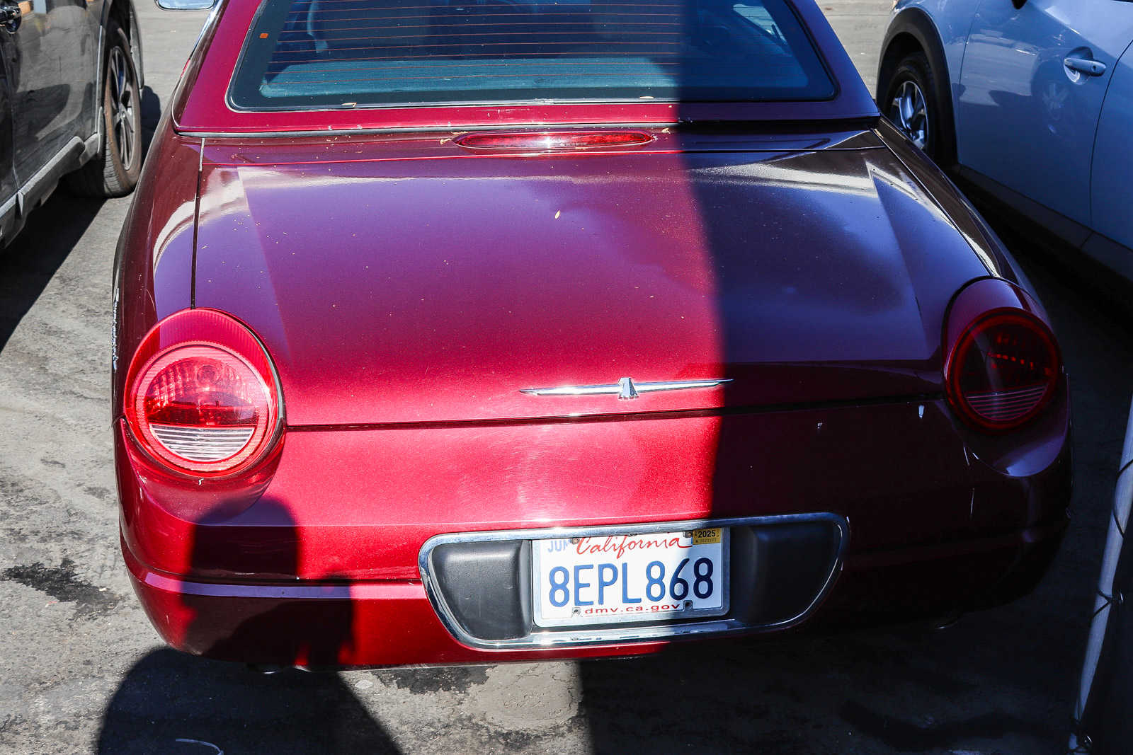 2004 Ford Thunderbird Deluxe 8