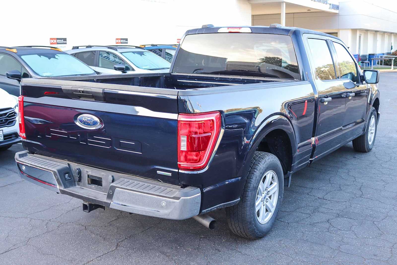 2023 Ford F-150 XLT 2WD SuperCrew 6.5 Box 4