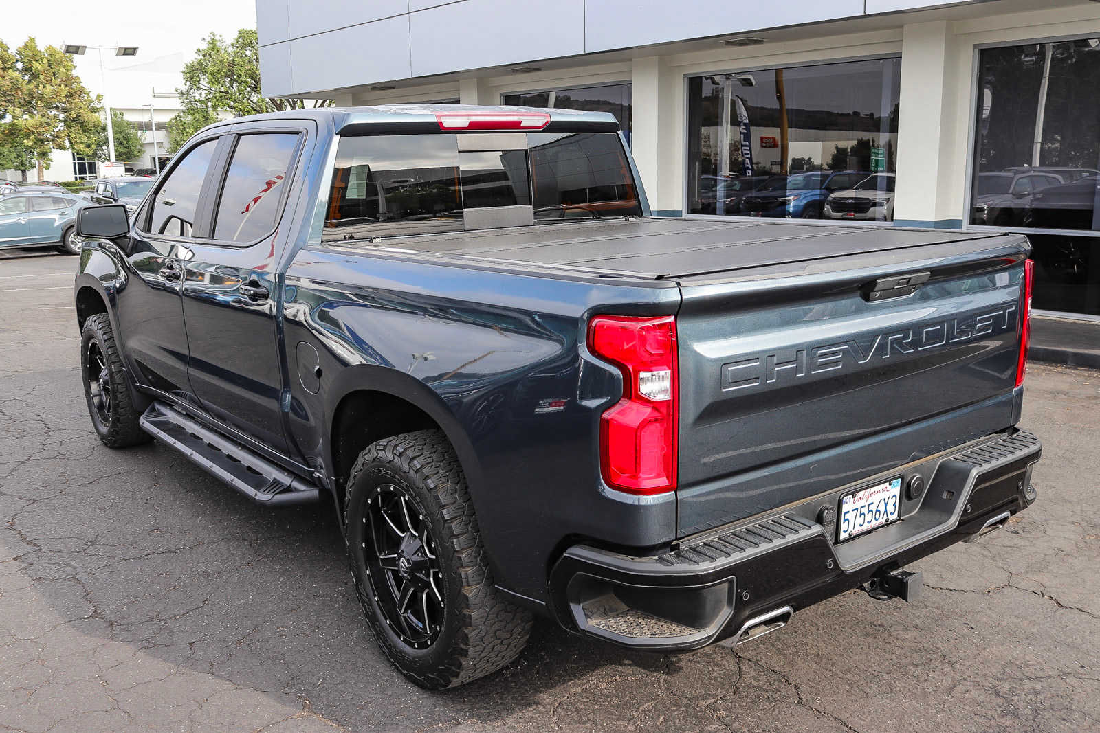 2019 Chevrolet Silverado 1500 LT Trail Boss 4WD Crew Cab 147 6