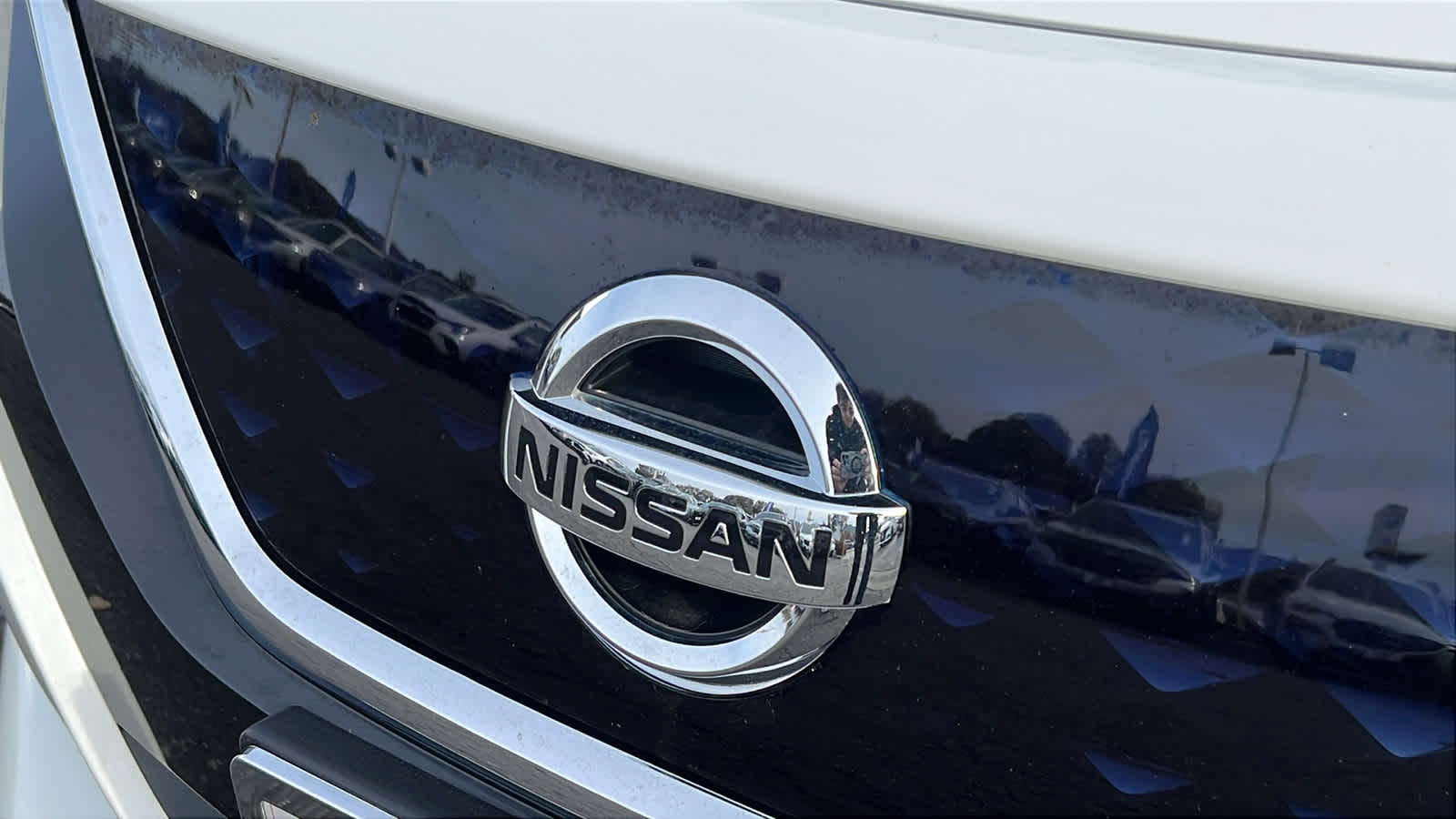 2022 Nissan LEAF SV 11