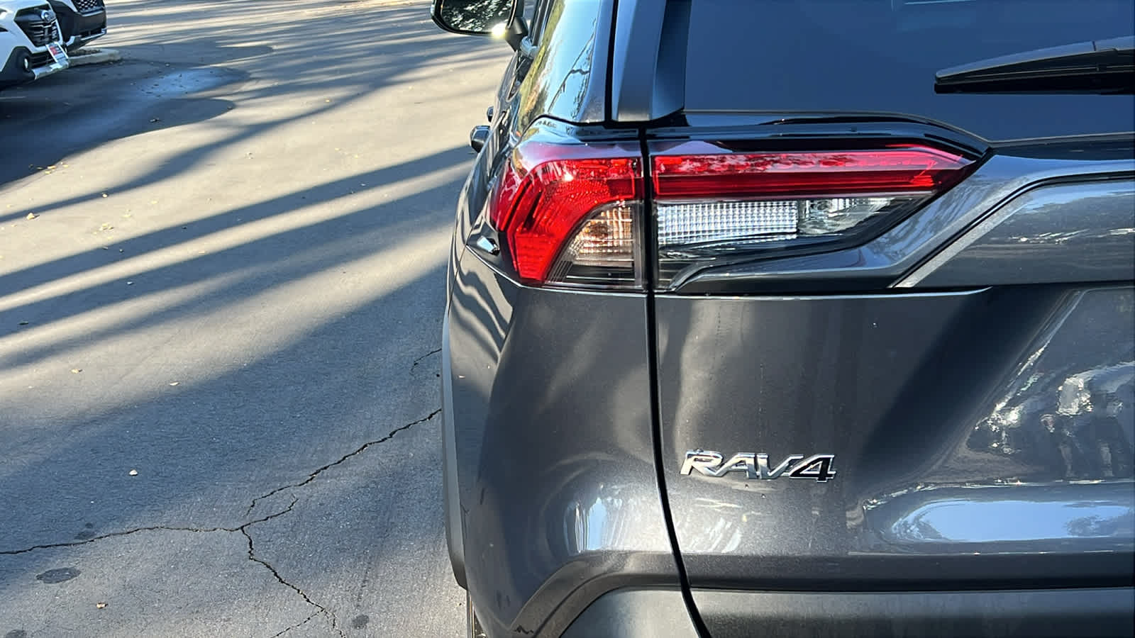 2024 Toyota RAV4 XLE 7