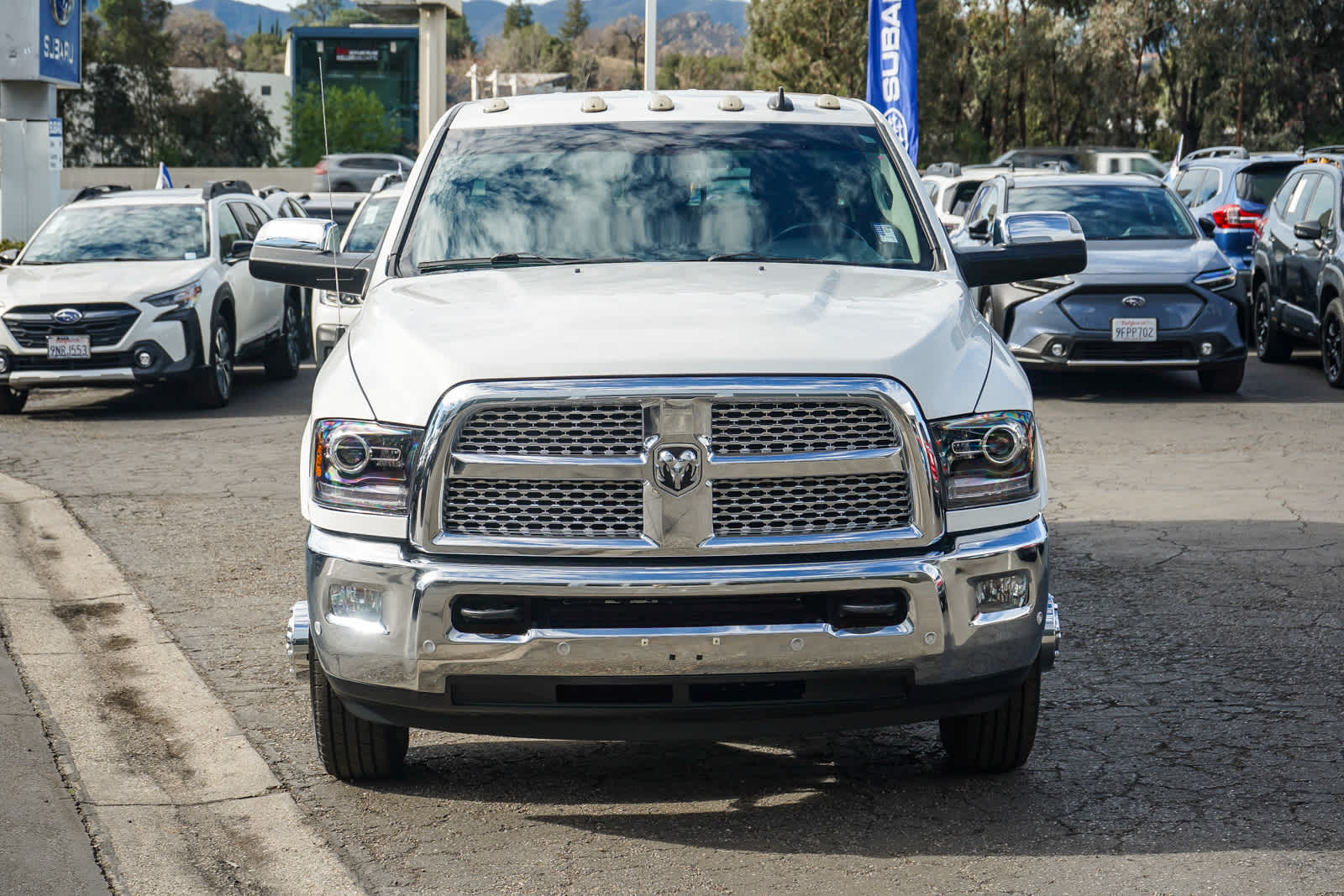 Used 2017 RAM Ram 3500 Pickup Laramie with VIN 3C63RPMLXHG576080 for sale in Thousand Oaks, CA