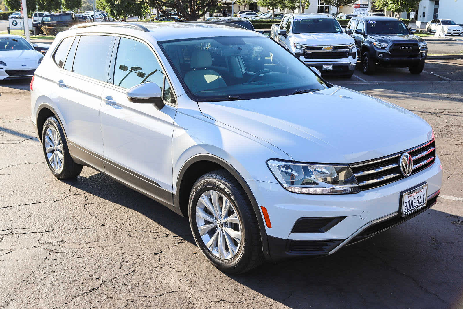 2018 Volkswagen Tiguan S 3