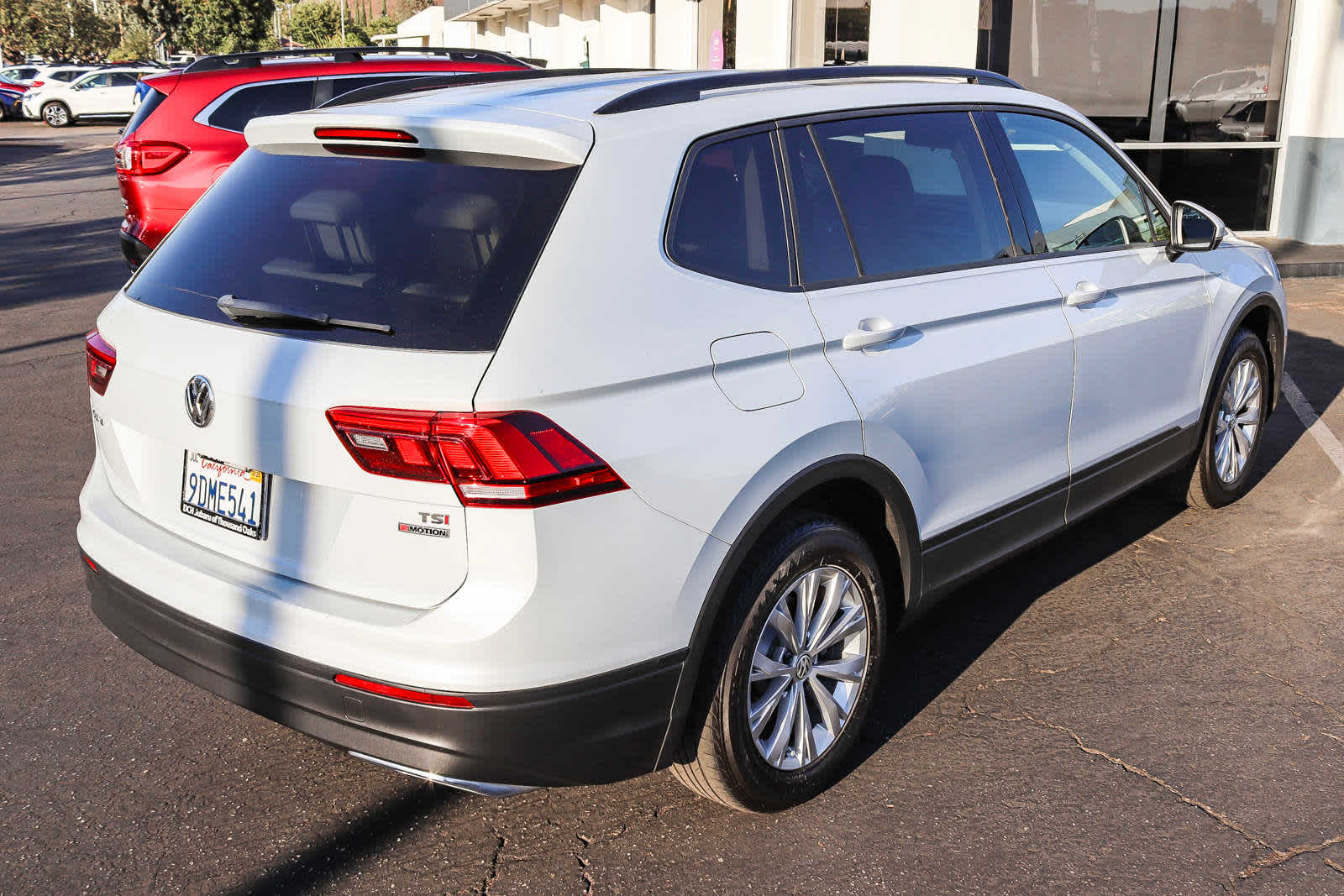 2018 Volkswagen Tiguan S 4